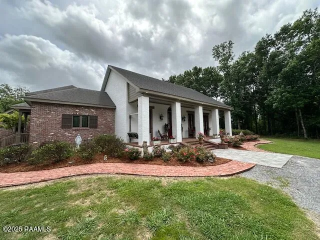 $1,150,000 | 10427 Highway 167, Abbeville, LA 70510