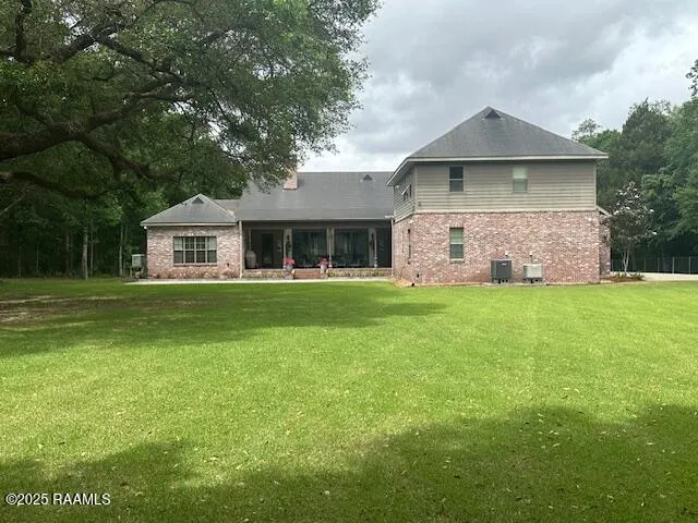 $1,150,000 | 10427 Highway 167, Abbeville, LA 70510