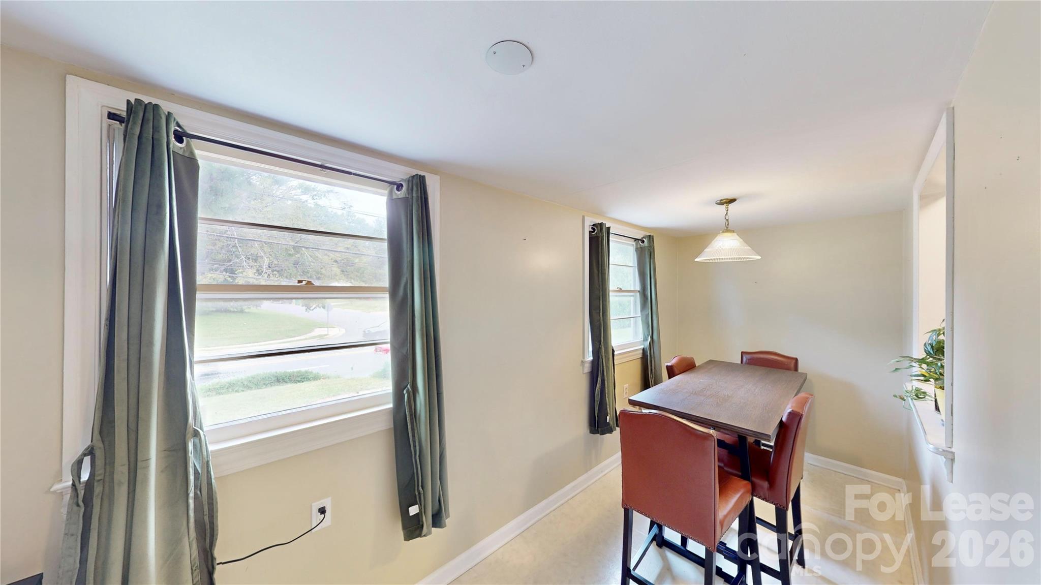 1136 East Woodlawn Road Charlotte, NC 28209 - Photo 17 of 25