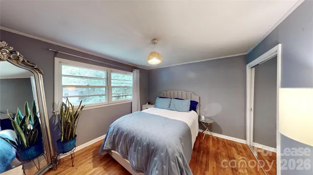 $2,350 | 1136 East Woodlawn Road, Charlotte, NC 28209