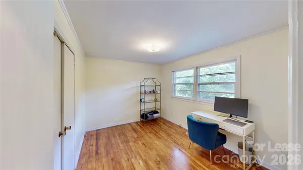 $2,250 | 1136 East Woodlawn Road, Charlotte, NC 28209