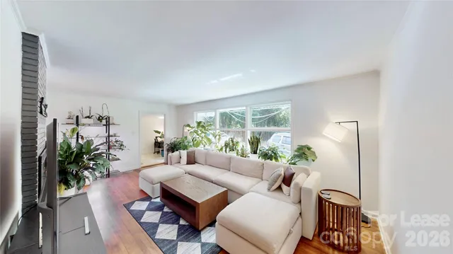 $2,350 | 1136 East Woodlawn Road, Charlotte, NC 28209