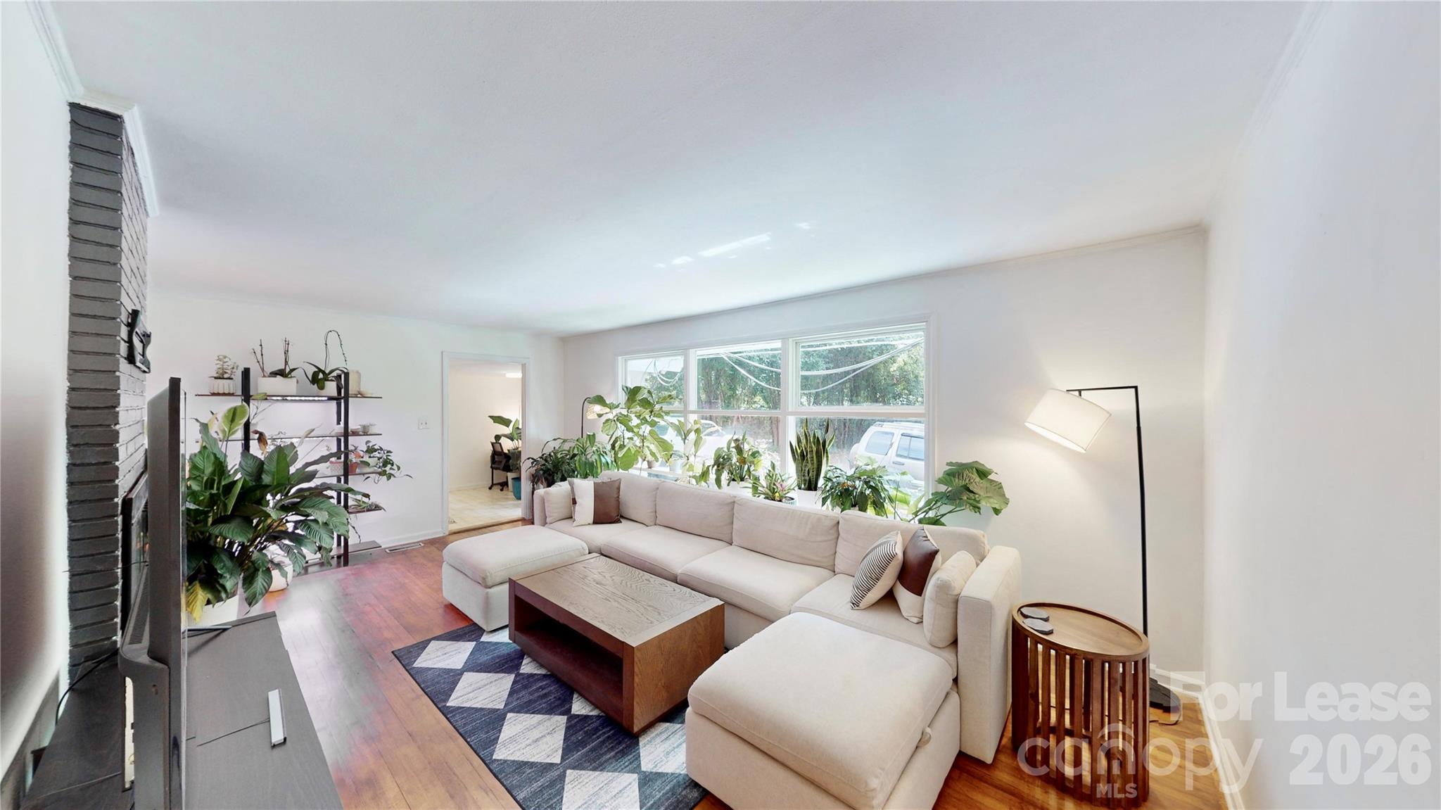 1136 East Woodlawn Road Charlotte, NC 28209 - Photo 3 of 25