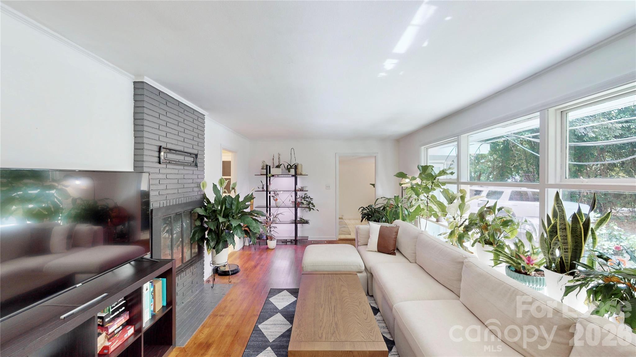 1136 East Woodlawn Road Charlotte, NC 28209 - Photo 7 of 25