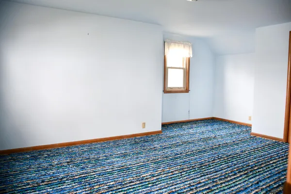 $450,000 | 1532 South Shore Drive, Worthington, MN 56187