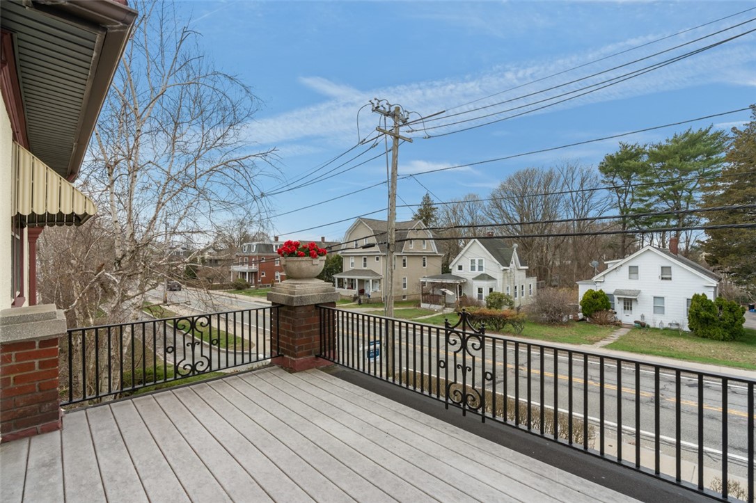 177 High Street Westerly, RI 02891 - Photo 7 of 45