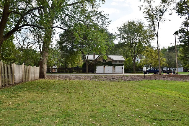 617 Peck Road Geneva, IL 60134 - Photo 7 of 9