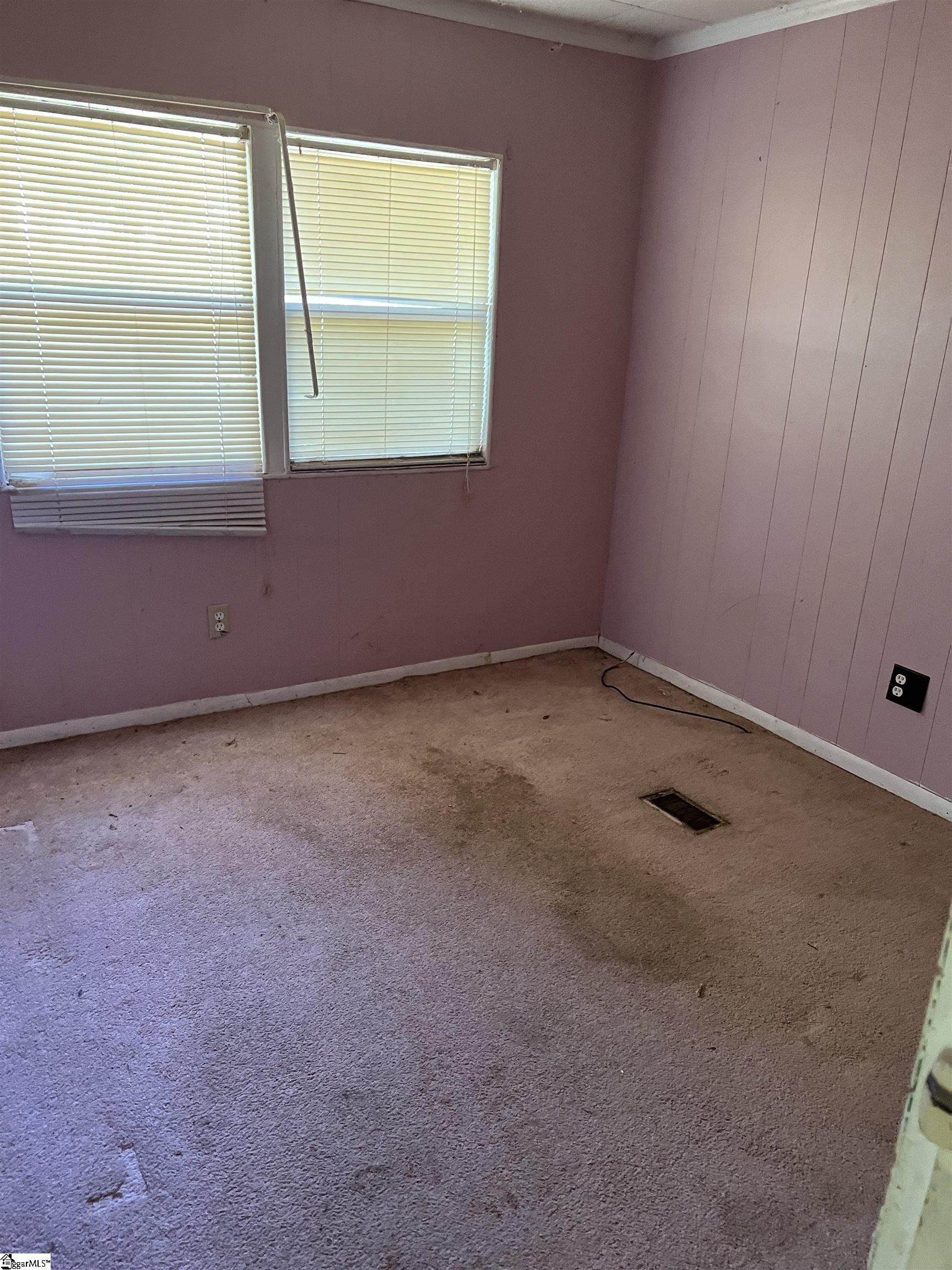 1280 Hampton Road Inman, SC 29349 - Photo 6 of 18 Front Room