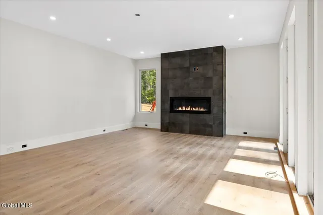 $2,200,000 | 18 South Eagle Ridge, Diamond Point, NY 12824