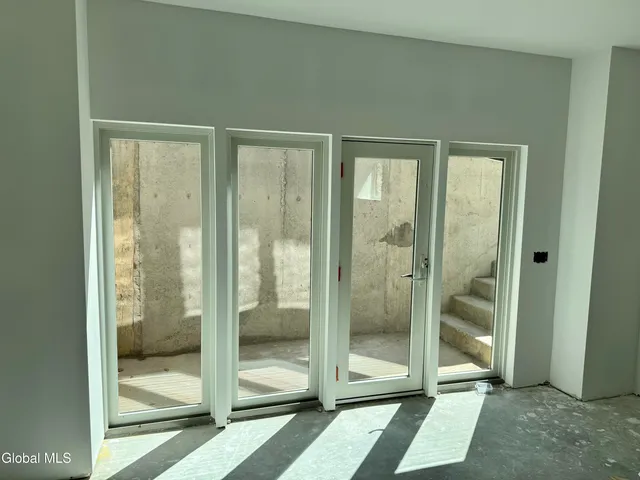 $2,200,000 | 18 South Eagle Ridge, Diamond Point, NY 12824