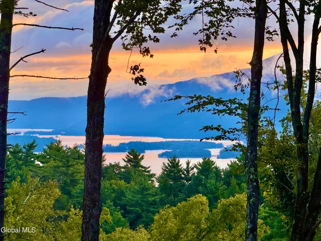 $2,200,000 | 18 South Eagle Ridge, Diamond Point, NY 12824