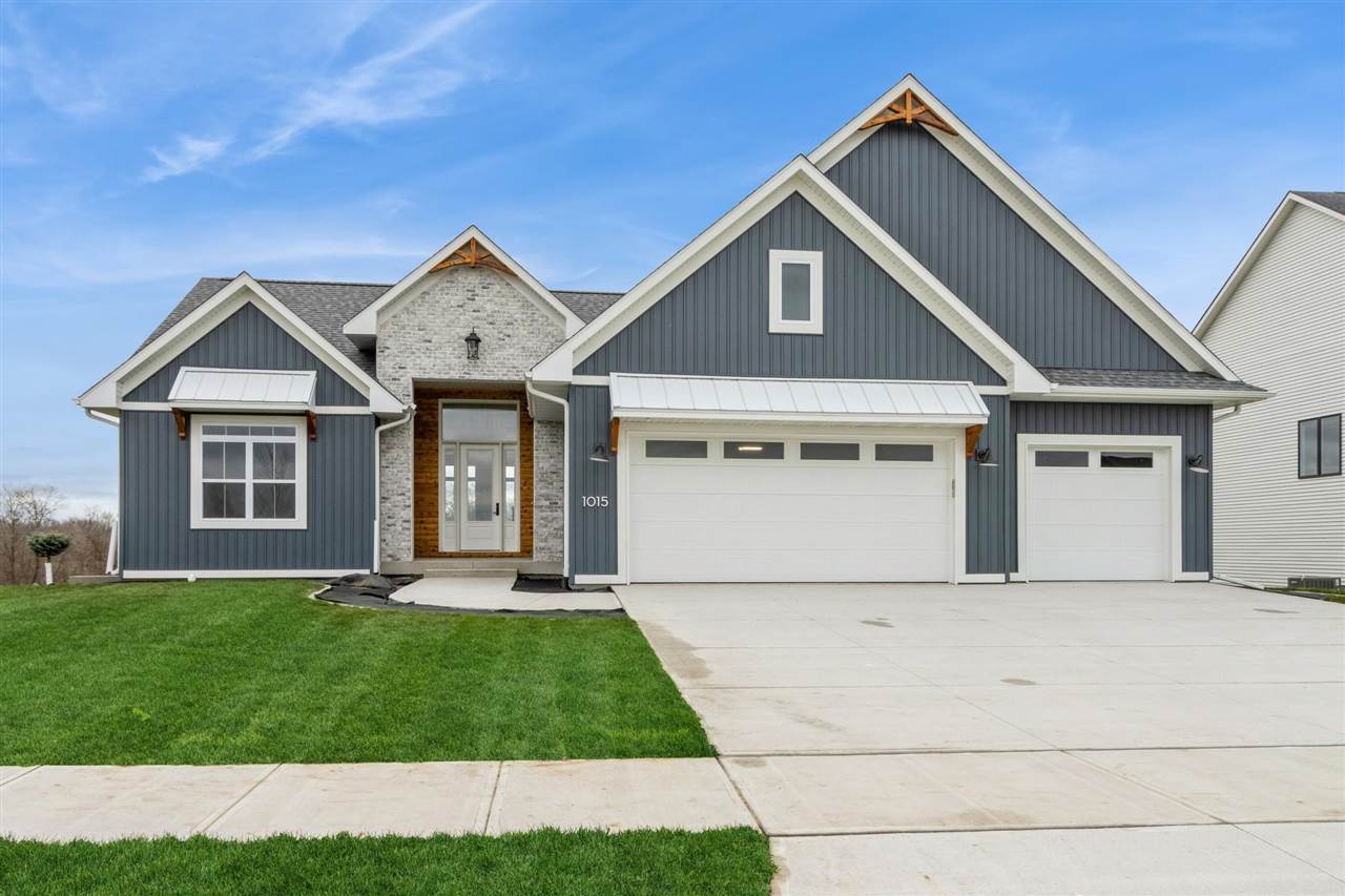 1015 High Rdg Trail Solon, IA 52333 - Photo 1 of 36 Gallery Image 1