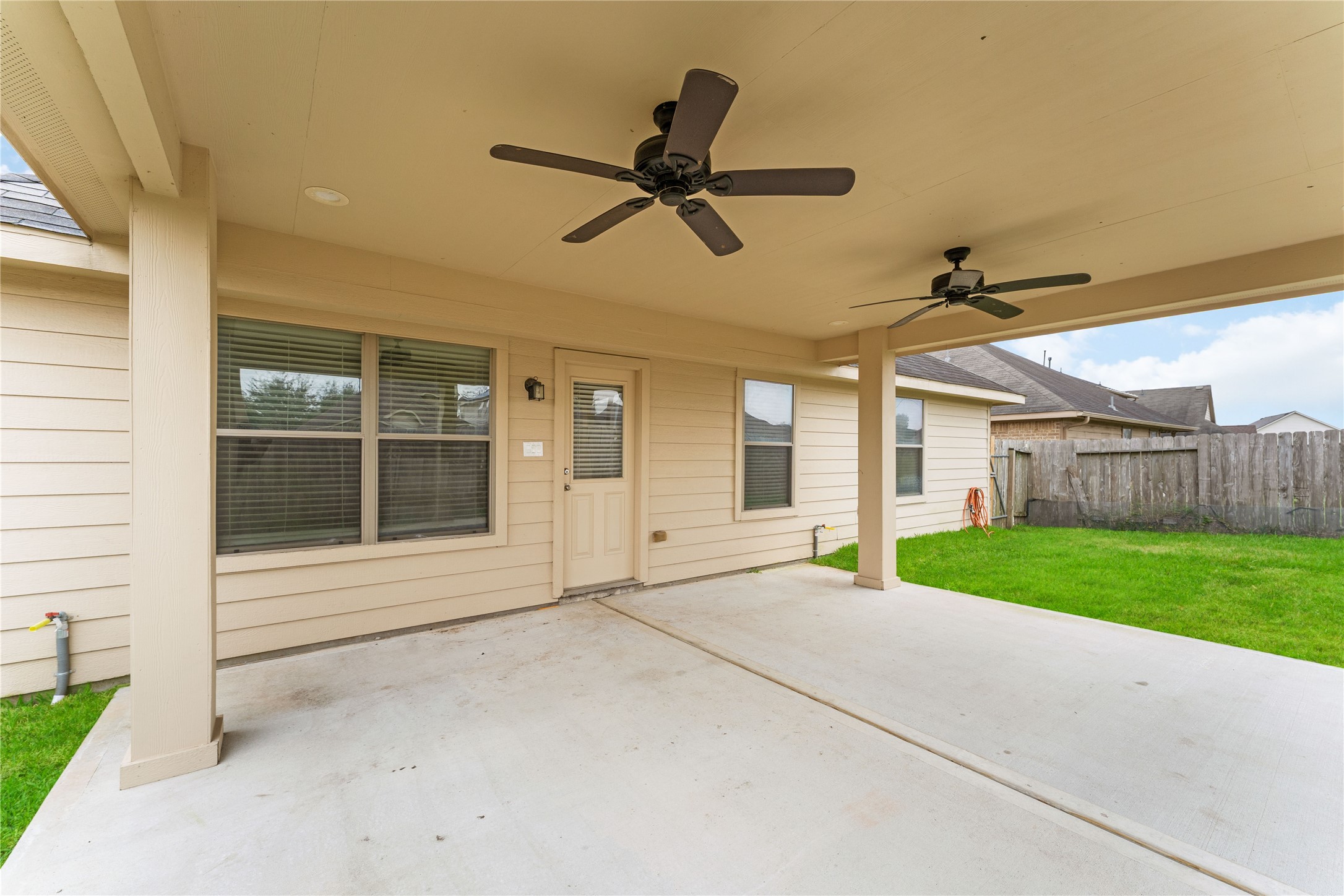 21622 Cavallo Lane Porter, TX 77365 - Photo 29 of 30 Covered patio