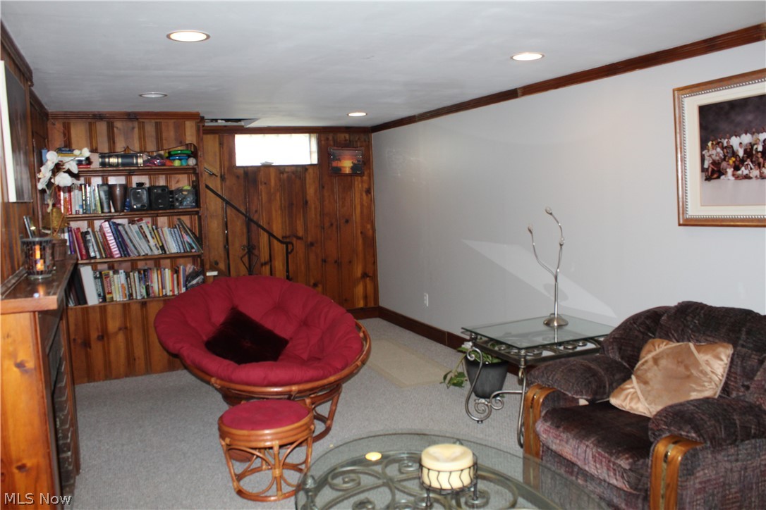 1447 Willshire Road Cleveland, OH 44124 - Photo 17 of 20 Gallery Image 17