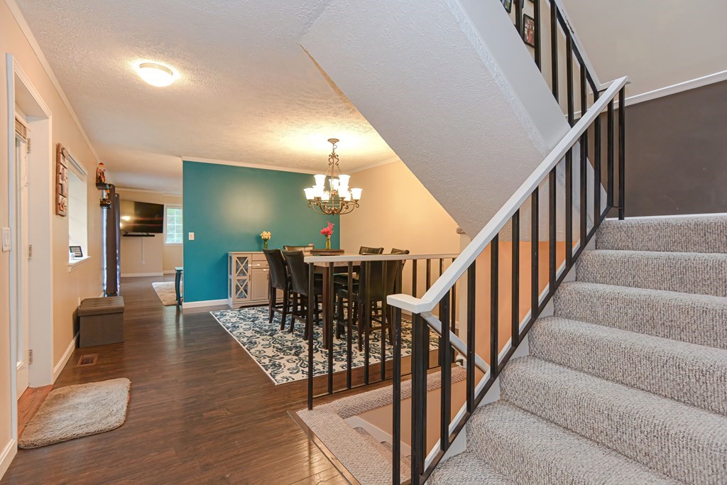 49 East Bluff Road, Unit 49 Ashland, MA 01721 - Photo 5 of 22 Gallery Image 5