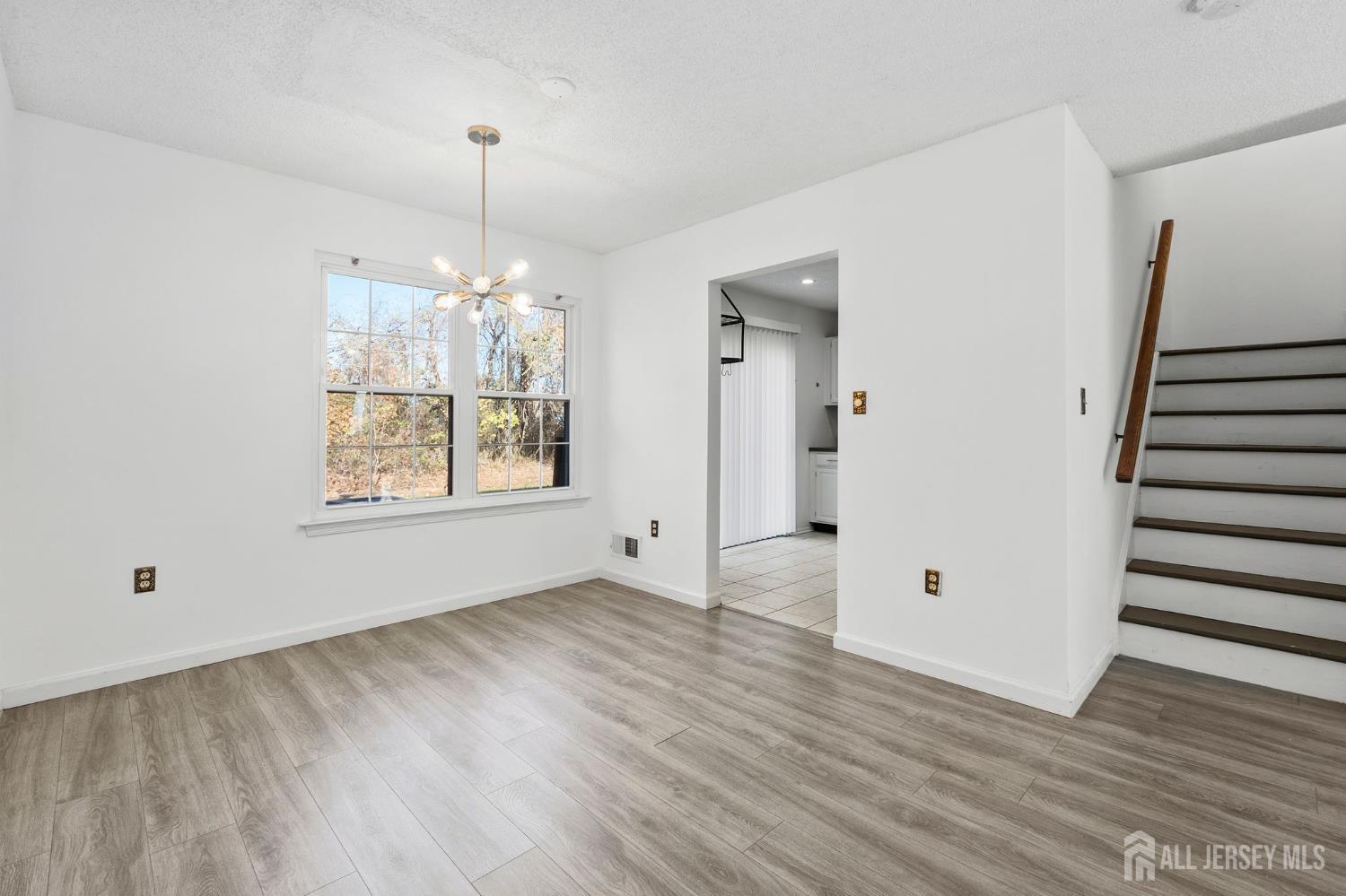 84 Goodwin Drive North Brunswick, NJ 08902 - Photo 12 of 41