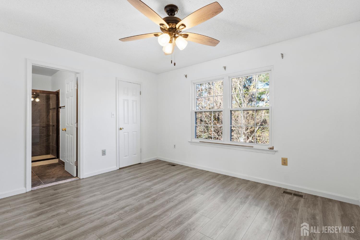 84 Goodwin Drive North Brunswick, NJ 08902 - Photo 30 of 41