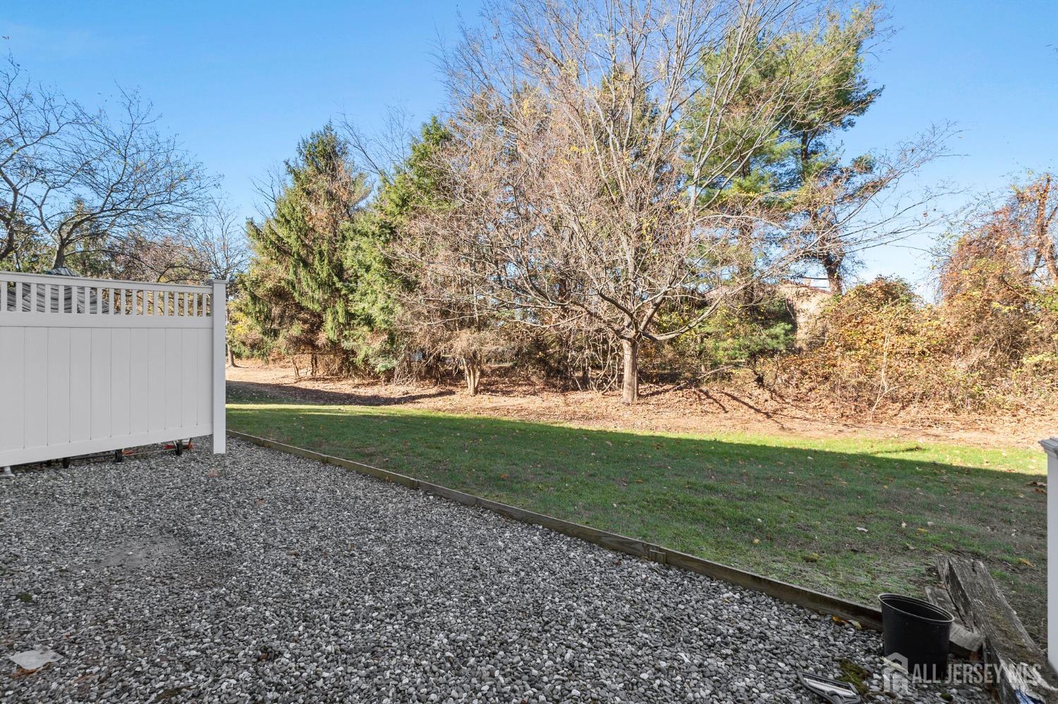 84 Goodwin Drive North Brunswick, NJ 08902 - Photo 38 of 41