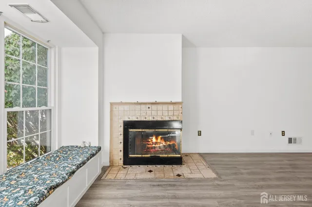 $449,000 | 84 Goodwin Drive, North Brunswick, NJ 08902