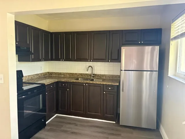 $1,875 | 5971 Northwest 17th Place, Unit 204, Sunrise, FL 33313