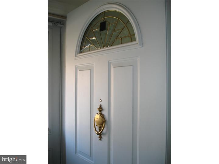 850 Medway Road Philadelphia, PA 19115 - Photo 3 of 25