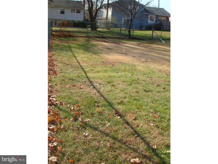 850 Medway Road Philadelphia, PA 19115 - Photo 25 of 25