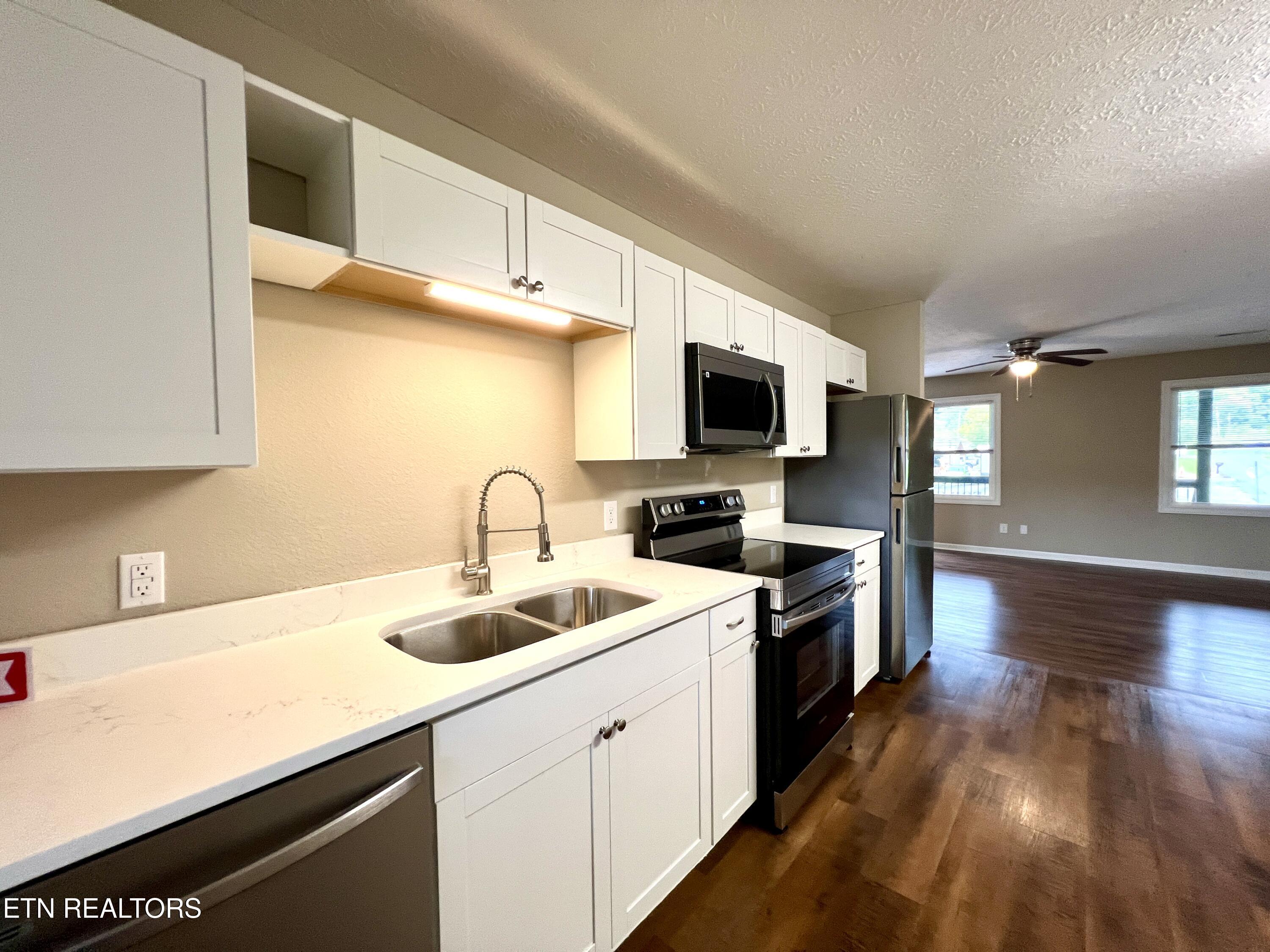3769 Wears Valley Road, Unit 4 Sevierville, TN 37862 - Photo 2 of 29 20251007_182605760_iOS