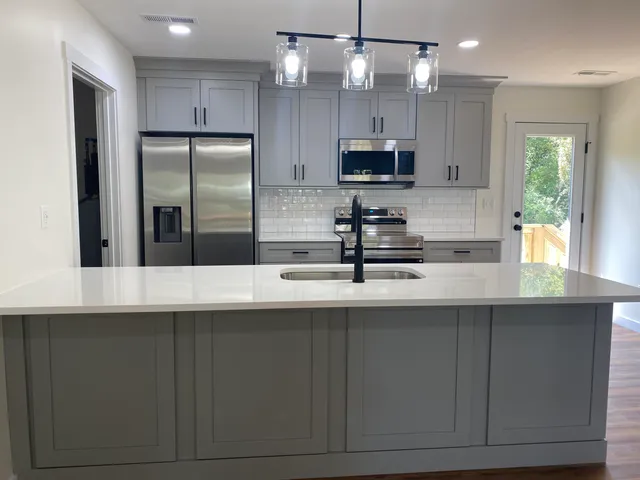 $399,000 | 2015 Oak Street, Signal Mountain, TN 37377