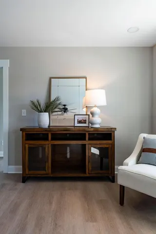 $399,000 | 2015 Oak Street, Signal Mountain, TN 37377