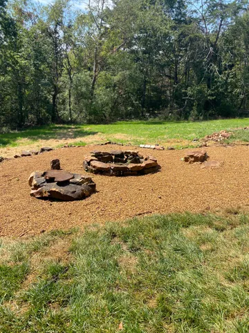 $399,000 | 2015 Oak Street, Signal Mountain, TN 37377