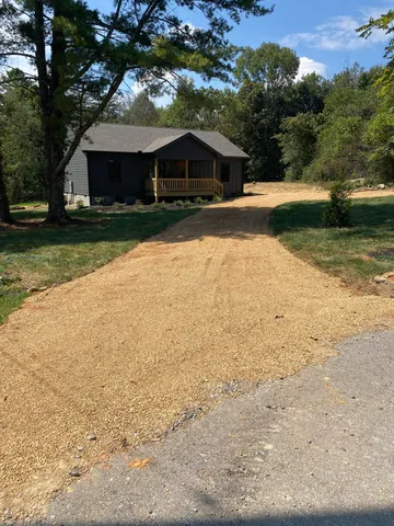 $399,000 | 2015 Oak Street, Signal Mountain, TN 37377