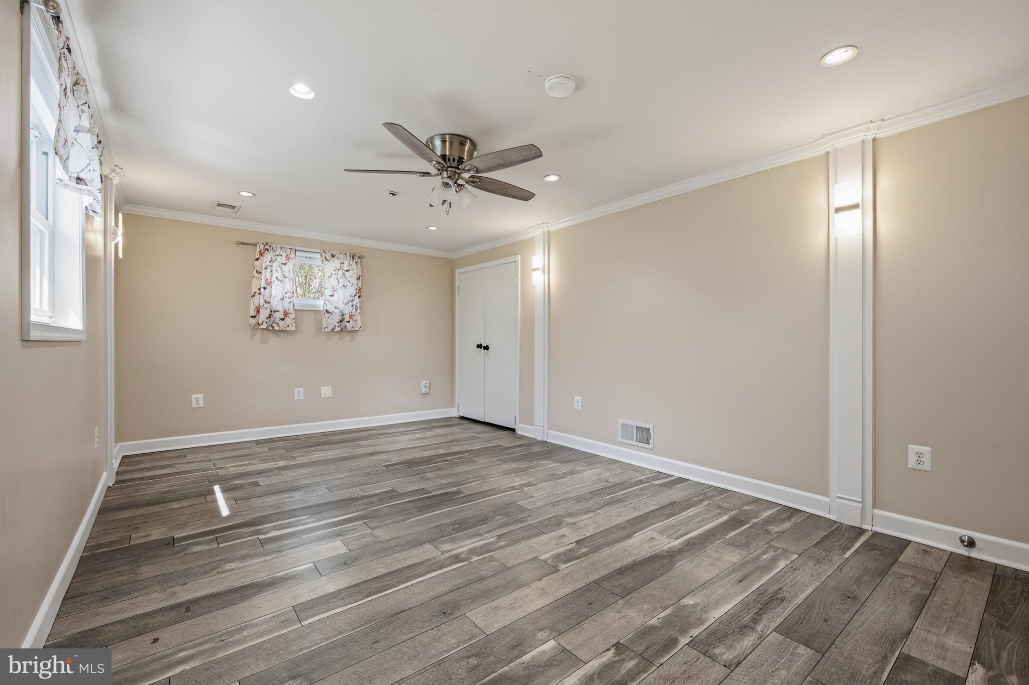 124 Woodland Road Gaithersburg, MD 20877 - Photo 37 of 79 Gallery Image 37