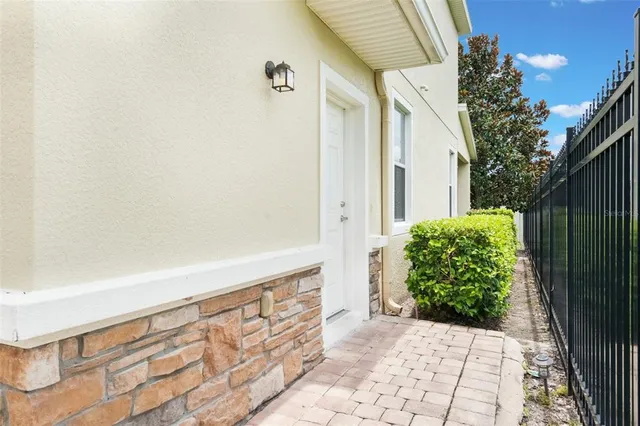$374,900 | 643 Woodland Terrace Boulevard, Orlando, FL 32828