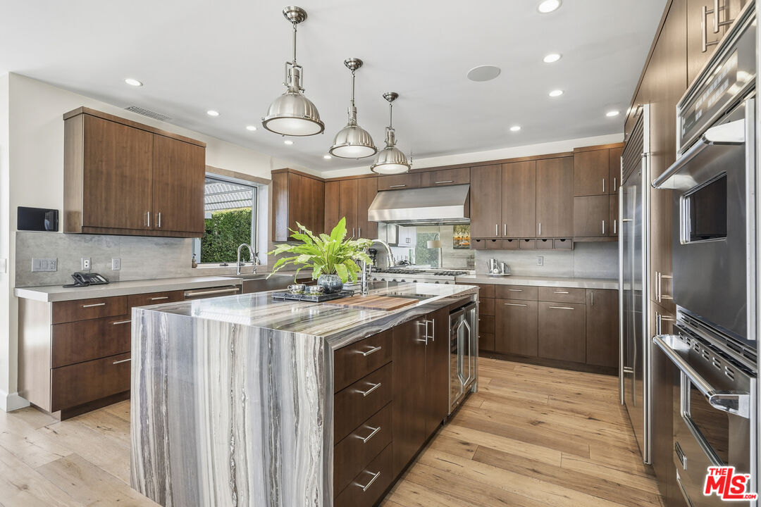 3631 Serra Road Malibu, CA 90265 - Photo 19 of 74