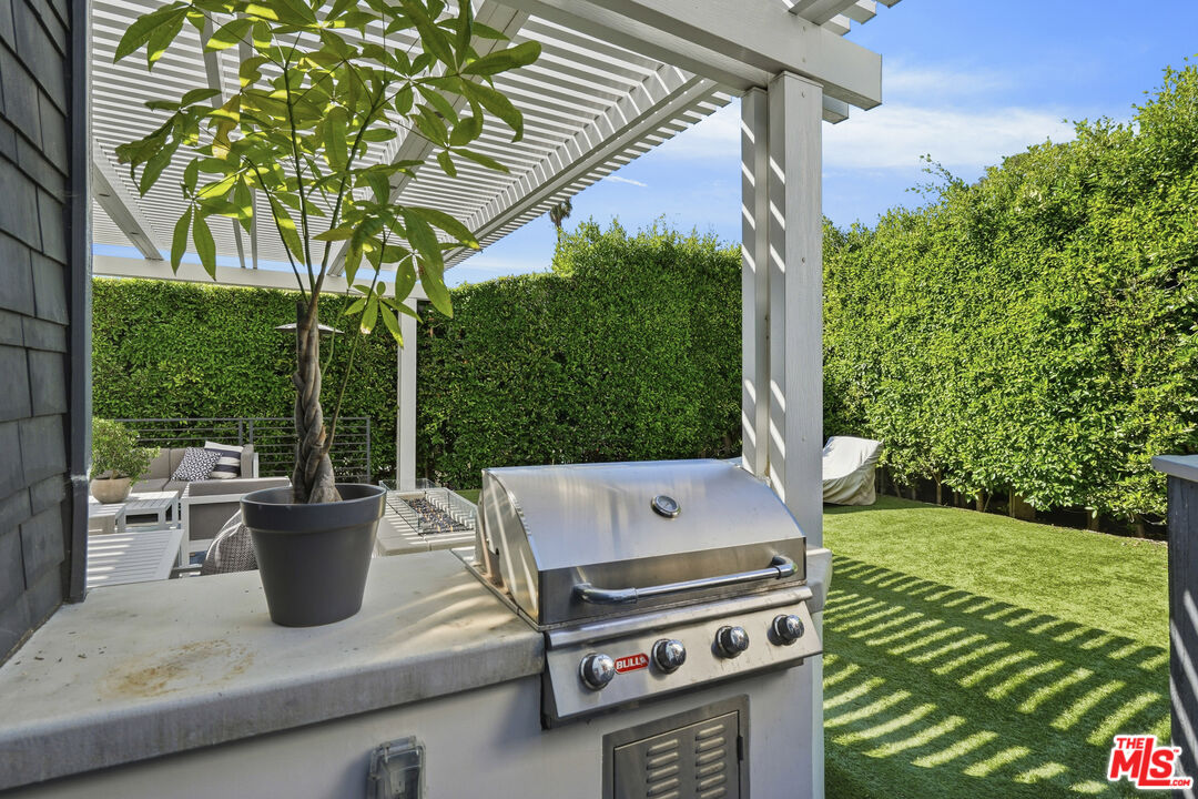 3631 Serra Road Malibu, CA 90265 - Photo 51 of 75