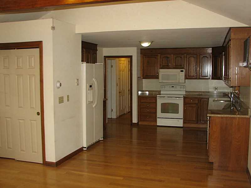 20 Reservoir Road Cumberland, RI 02864 - Photo 4 of 25 Kitchen.