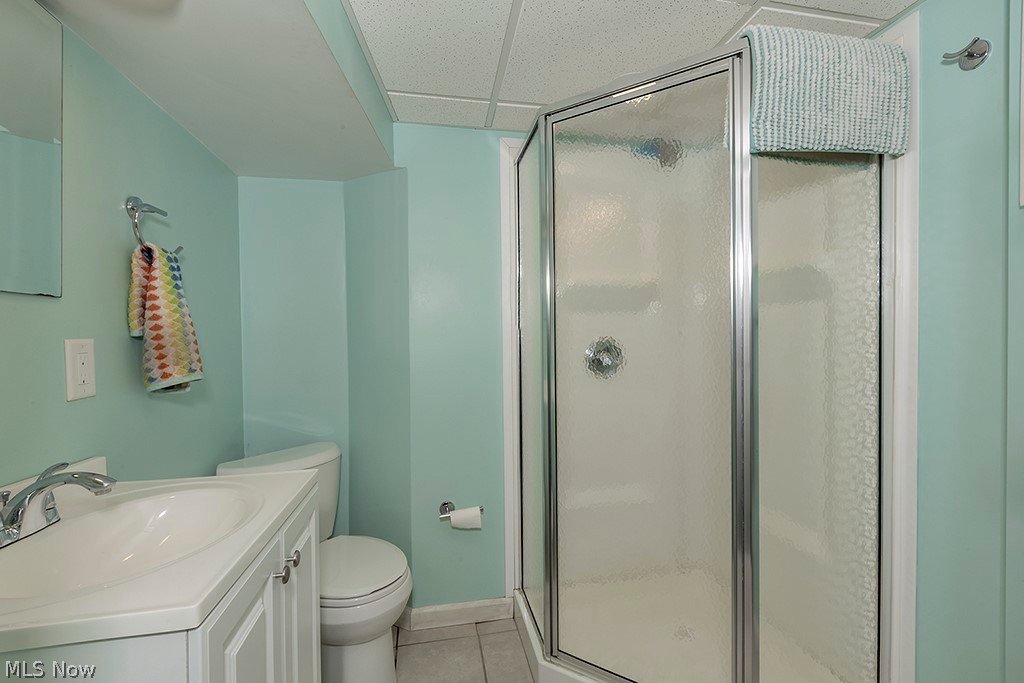 4964 Farnhurst Road Cleveland, OH 44124 - Photo 34 of 38