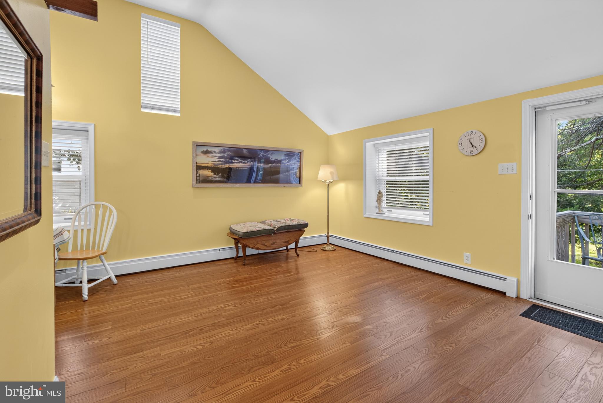 247 Pinetown Road Norristown, PA 19403 - Photo 3 of 26
