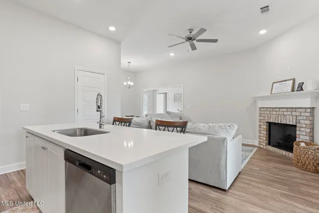 $284,999 | 703 Tower Rdg Cove, Pearl, MS 39208