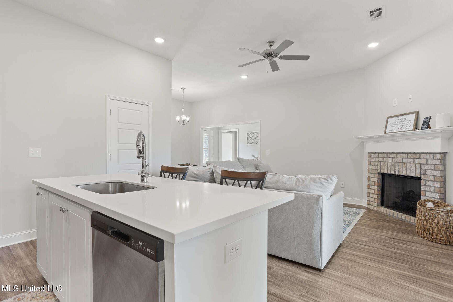 703 Tower Rdg Cove Pearl, MS 39208 - Photo 13 of 24 703 Tower Ridge Cove-12