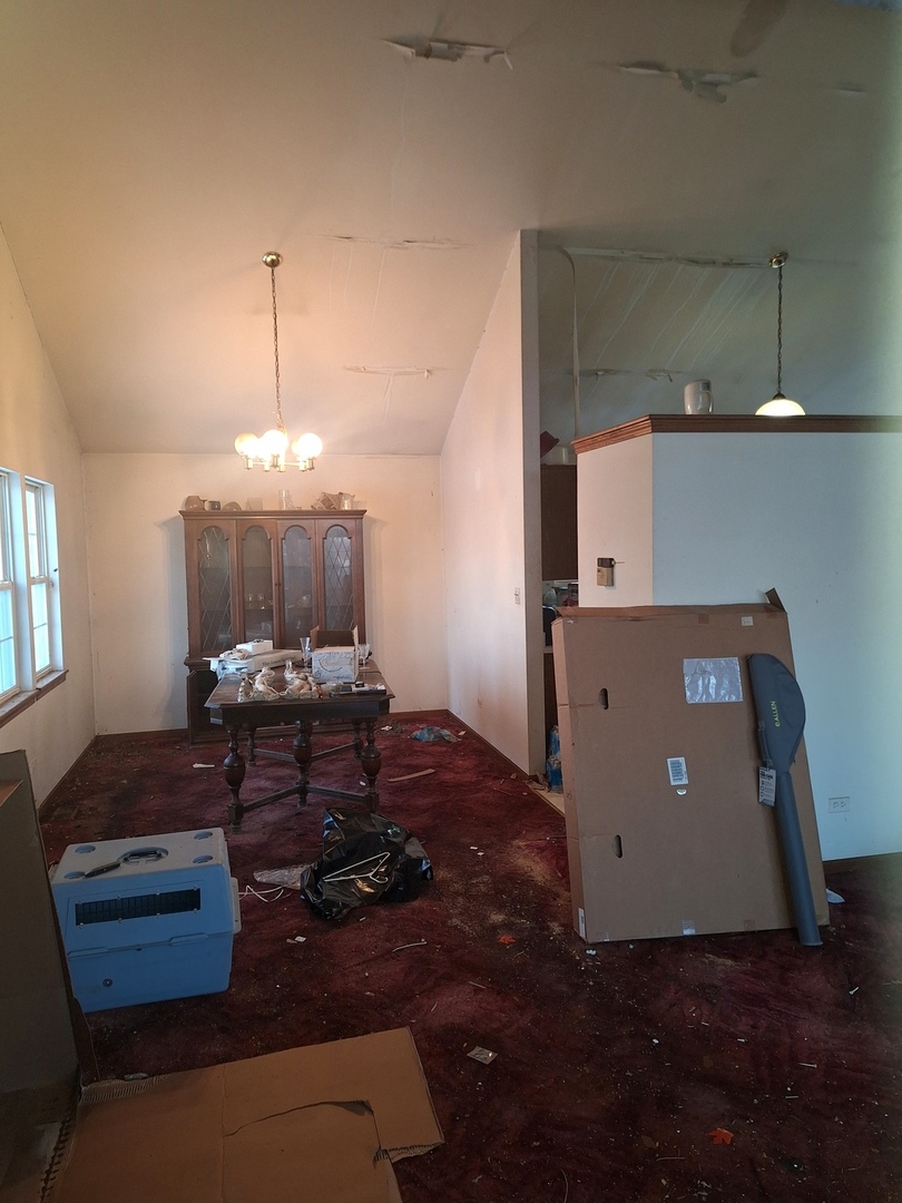 8021 Old Mill Road Frankfort, IL 60423 - Photo 2 of 21