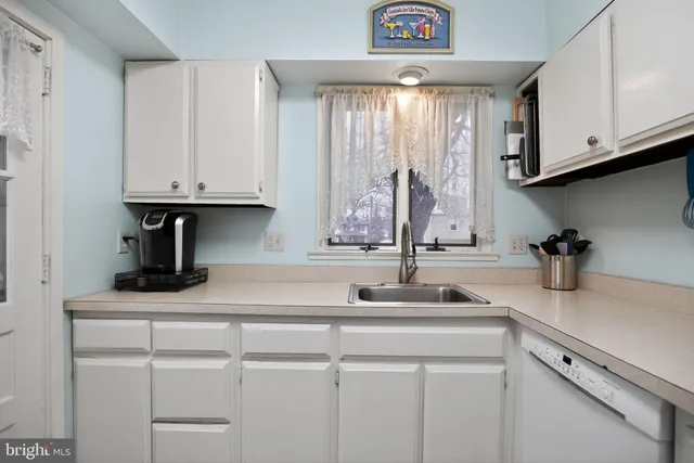 $369,900 | 342 Cricket Avenue, Glenside, PA 19038