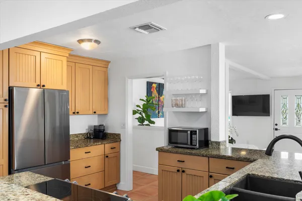 $1,295,000 | 2105 Fogarty Avenue, Key West, FL 33040