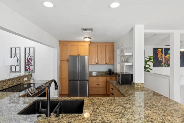 $1,295,000 | 2105 Fogarty Avenue, Key West, FL 33040