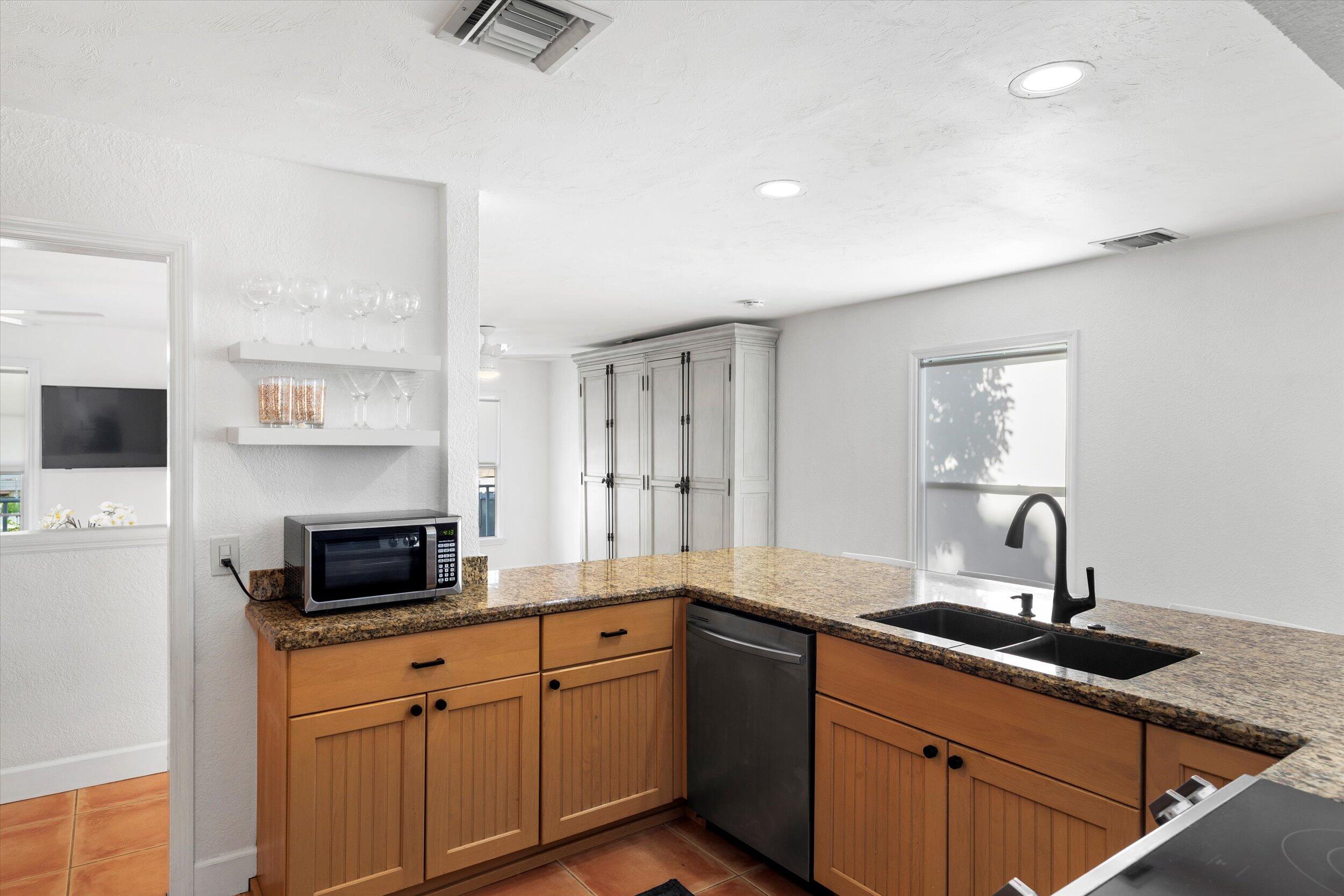 2105 Fogarty Avenue Key West, FL 33040 - Photo 15 of 46 15-015