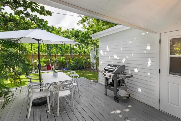 $1,295,000 | 2105 Fogarty Avenue, Key West, FL 33040