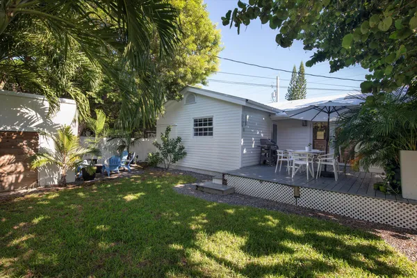 $1,295,000 | 2105 Fogarty Avenue, Key West, FL 33040