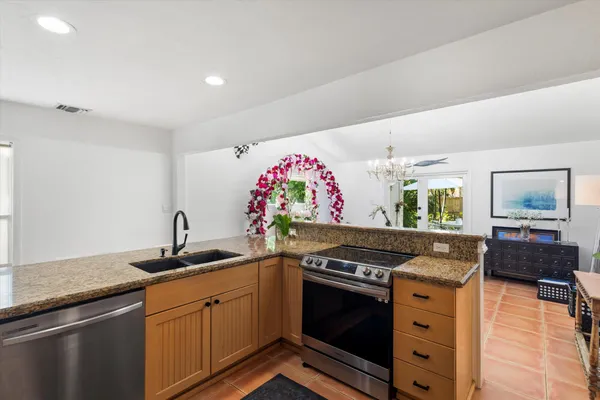 $1,295,000 | 2105 Fogarty Avenue, Key West, FL 33040