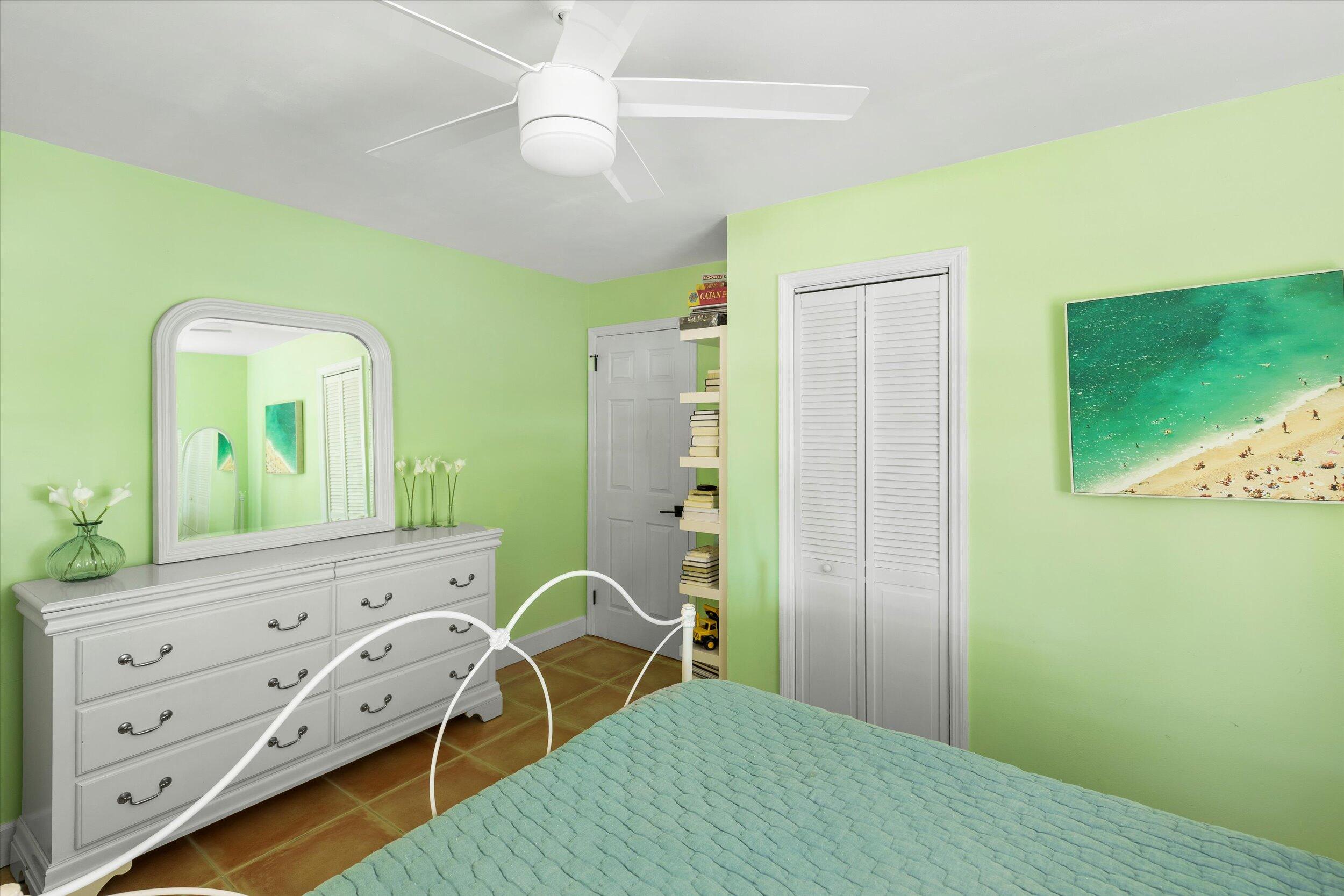 2105 Fogarty Avenue Key West, FL 33040 - Photo 27 of 46 27-027