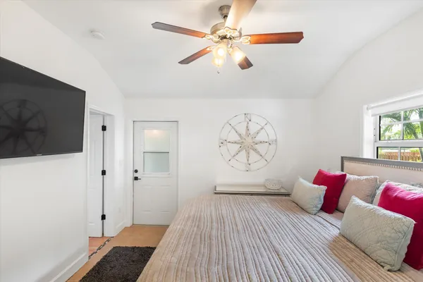 $1,295,000 | 2105 Fogarty Avenue, Key West, FL 33040